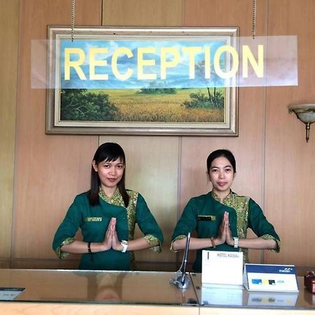 Hotel Kaisar Tarakan Eksteriør bilde